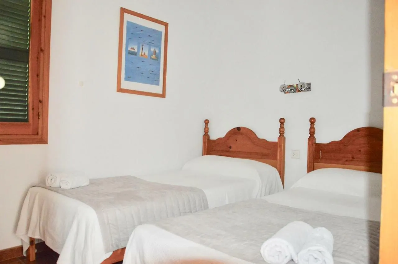 Villa Gaya Cala Blanca  0*, Cala Blanca (Menorca) Spagna